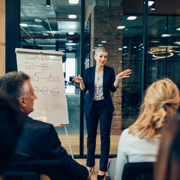 Szkolenie "Inspirujący mówca - trening wystąpień biznesowych"